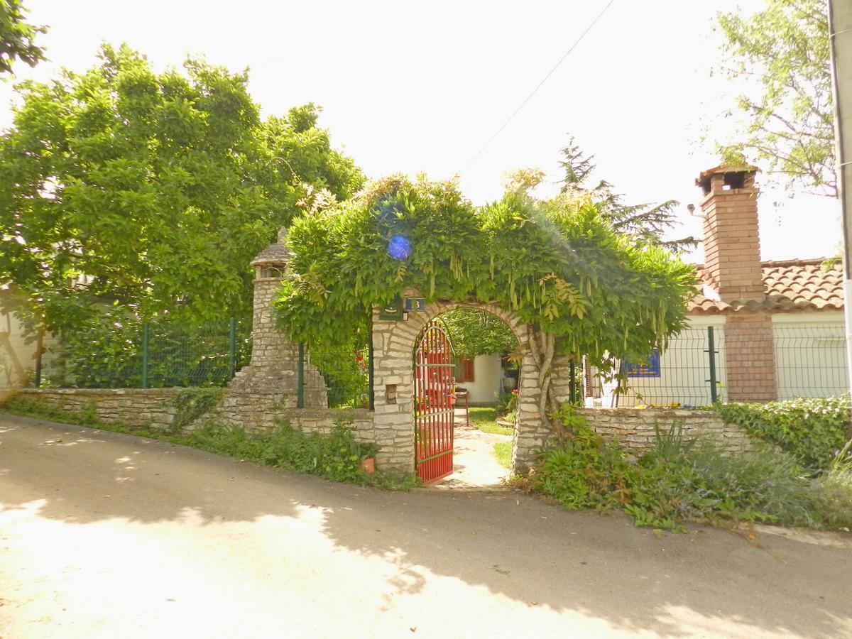 Apartment Amedea Kanfanar Kültér fotó