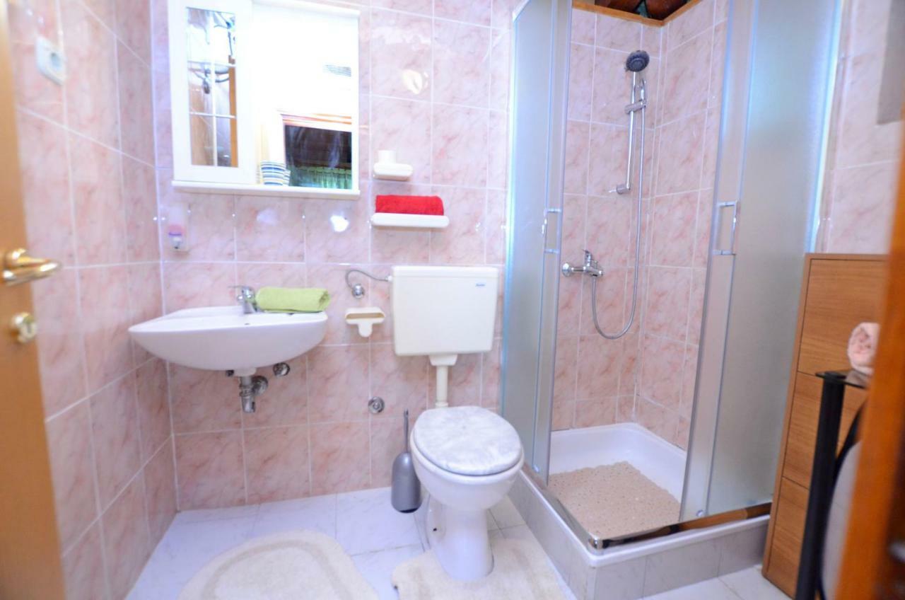 Apartment Amedea Kanfanar Kültér fotó