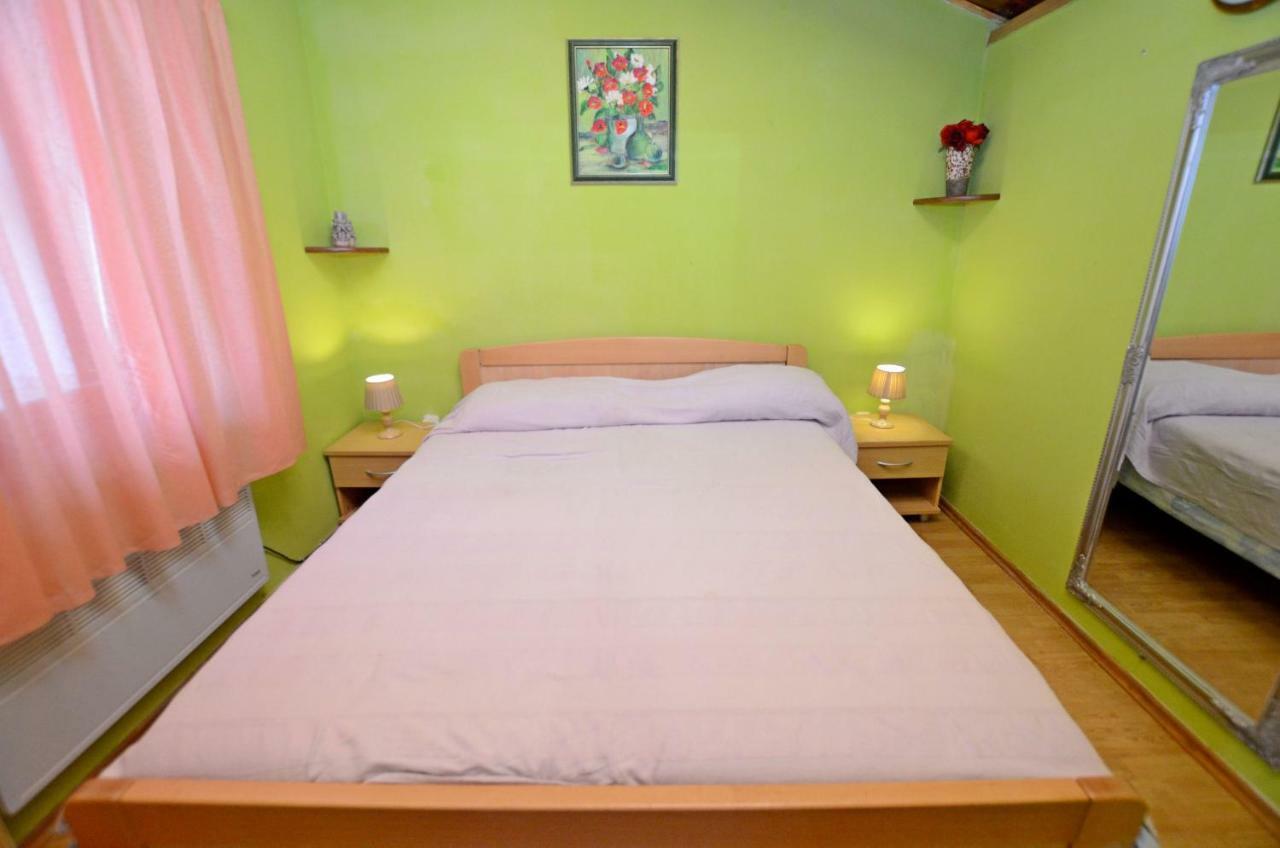 Apartment Amedea Kanfanar Szoba fotó